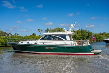 52' Hunt Yachts 2011 Yacht For Sale